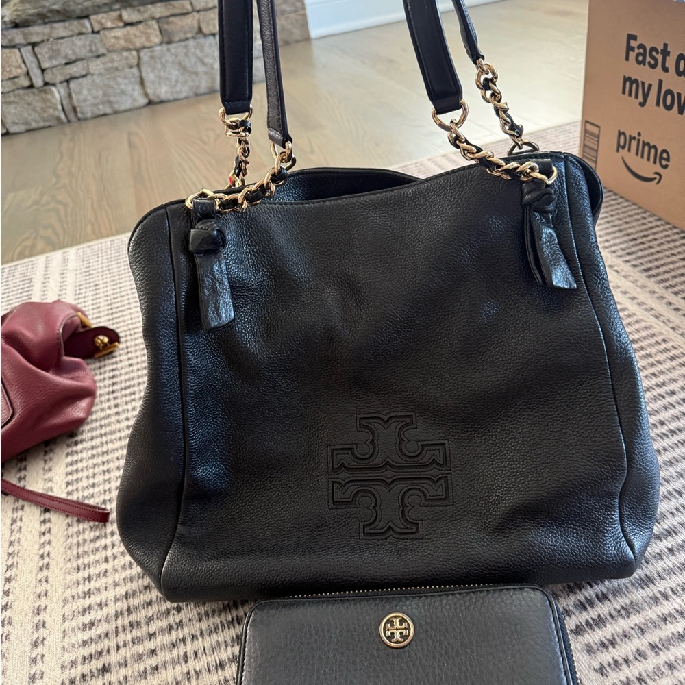 Tory Burch Black Leather Shoulder Bag
